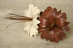 Example Tongan tapa flower by Touch of Tonga